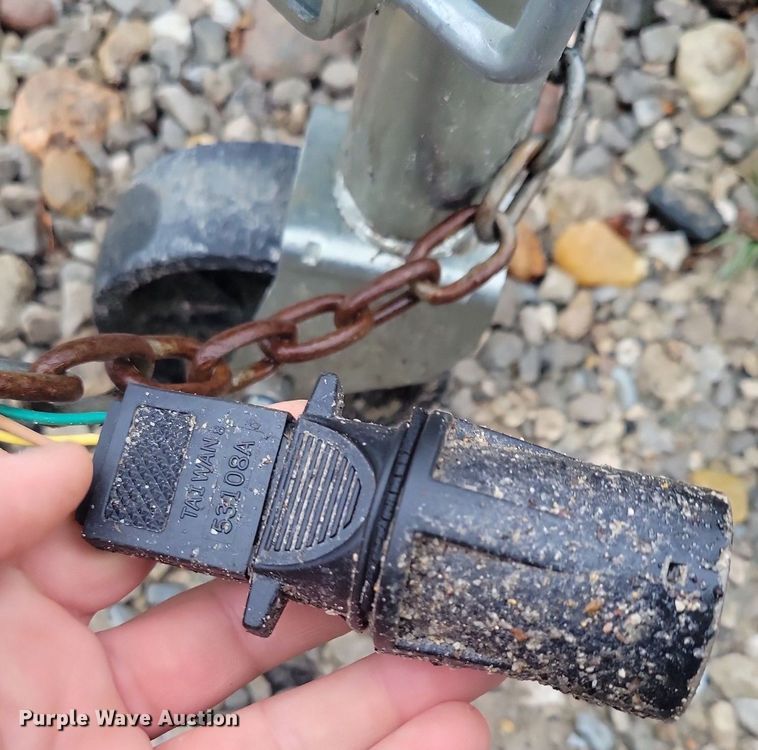 image for item DN4137 2017 Carry On 5X8G  utility trailer