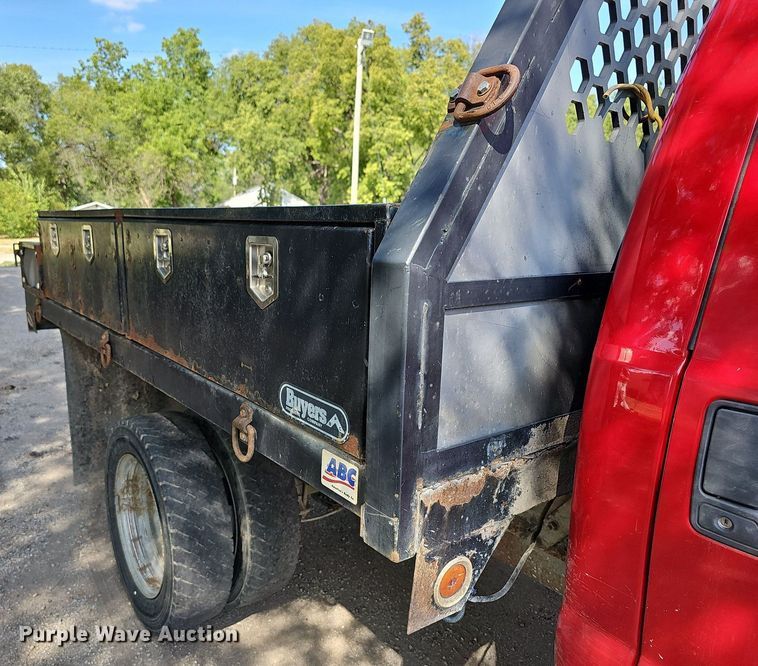 image for item DN8724 2006 Ford F450 Super Duty XL  flatbed truck