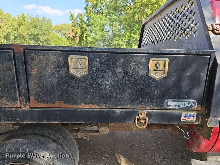 image for item DN8724 2006 Ford F450 Super Duty XL  flatbed truck