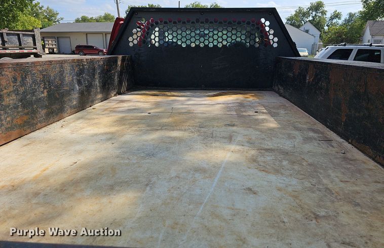 image for item DN8724 2006 Ford F450 Super Duty XL  flatbed truck