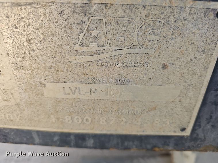 image for item DN8724 2006 Ford F450 Super Duty XL  flatbed truck