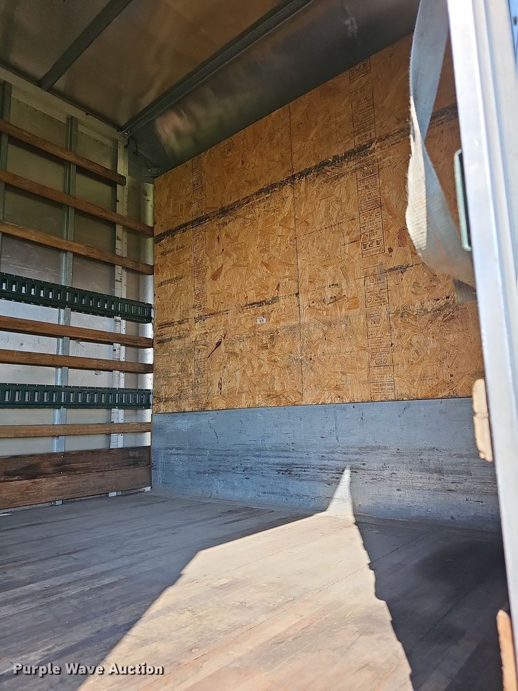 image for item DN8736 2007 Freightliner Business Class M2  box truck