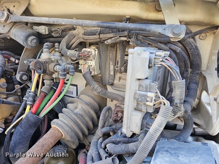 image for item DN8736 2007 Freightliner Business Class M2  box truck