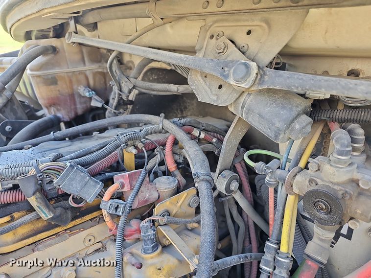 image for item DN8736 2007 Freightliner Business Class M2  box truck