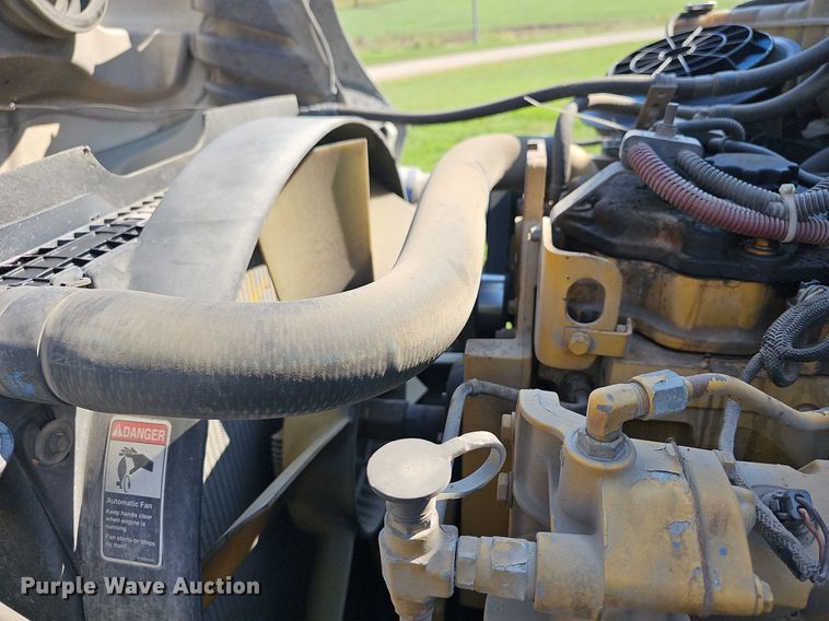 image for item DN8736 2007 Freightliner Business Class M2  box truck