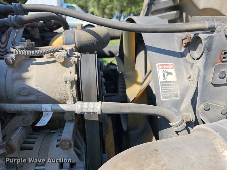 image for item DN8736 2007 Freightliner Business Class M2  box truck