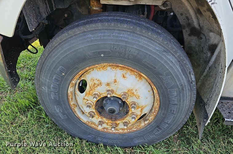 image for item DN8736 2007 Freightliner Business Class M2  box truck