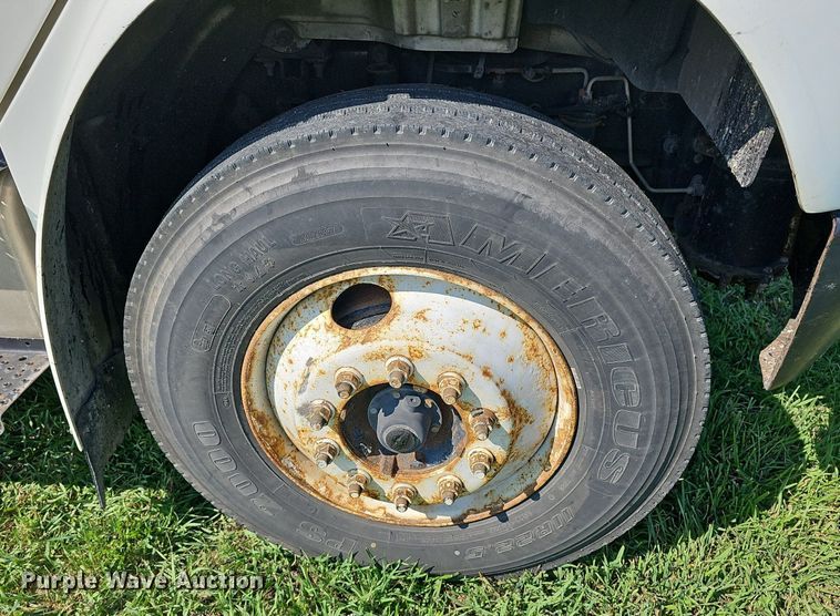 image for item DN8736 2007 Freightliner Business Class M2  box truck