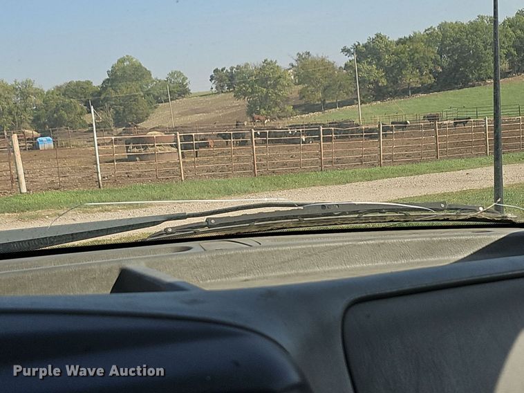 image for item DN8738 2005 Ford F750 Super Duty XL  box truck