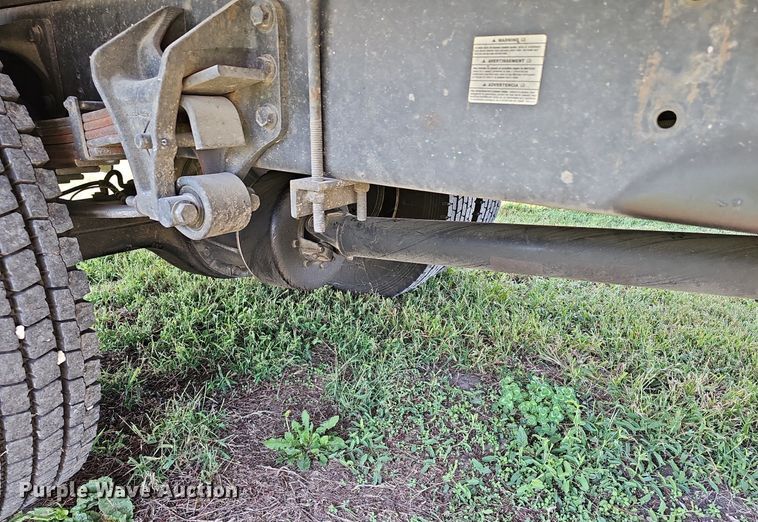 image for item DN8738 2005 Ford F750 Super Duty XL  box truck