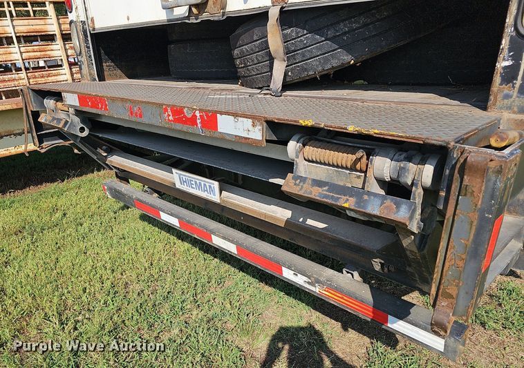 image for item DN8738 2005 Ford F750 Super Duty XL  box truck