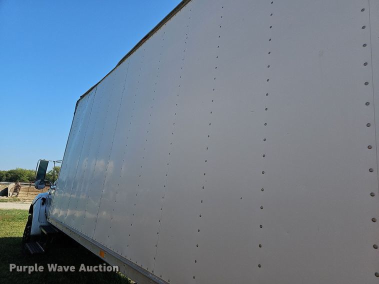 image for item DN8738 2005 Ford F750 Super Duty XL  box truck