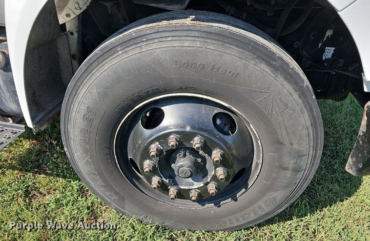 image for item DN8738 2005 Ford F750 Super Duty XL  box truck