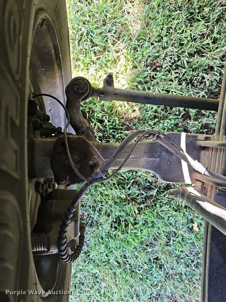 image for item DN8738 2005 Ford F750 Super Duty XL  box truck