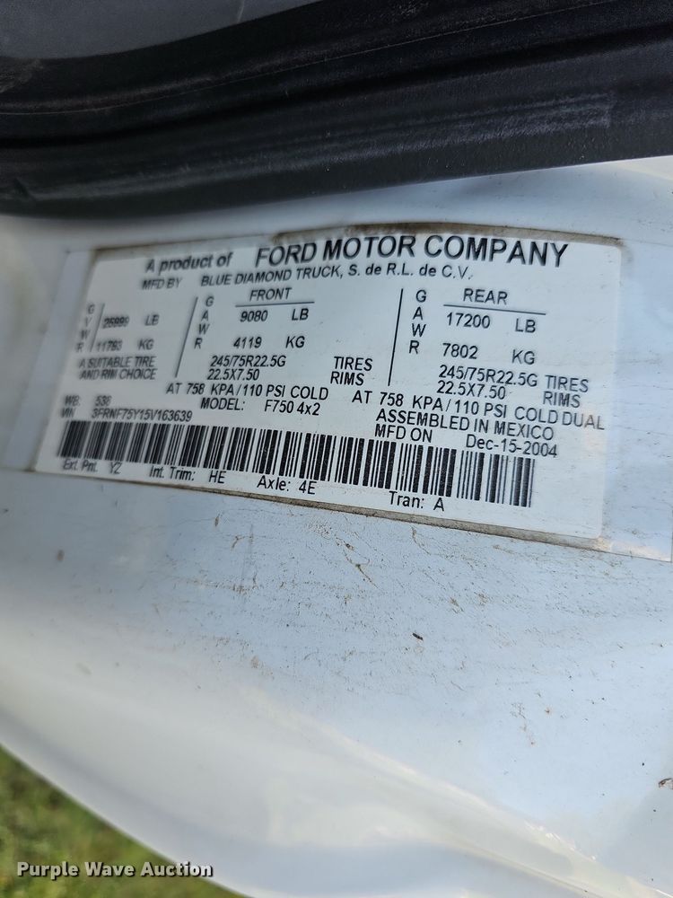 image for item DN8738 2005 Ford F750 Super Duty XL  box truck