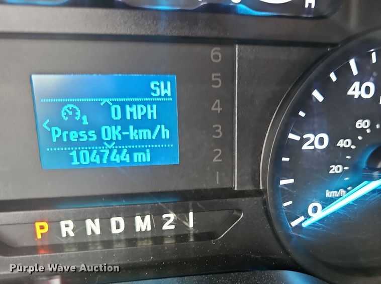 image for item DN8748 2019 Ford F350 Super Duty XL  pickup truck