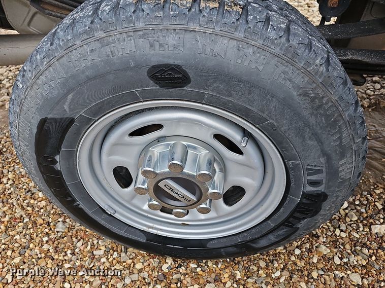 image for item DN8748 2019 Ford F350 Super Duty XL  pickup truck