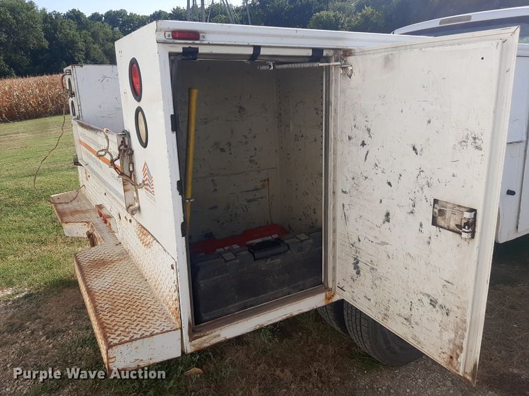 image for item DO3130 2001 Dodge Ram 3500  utility bed pickup truck