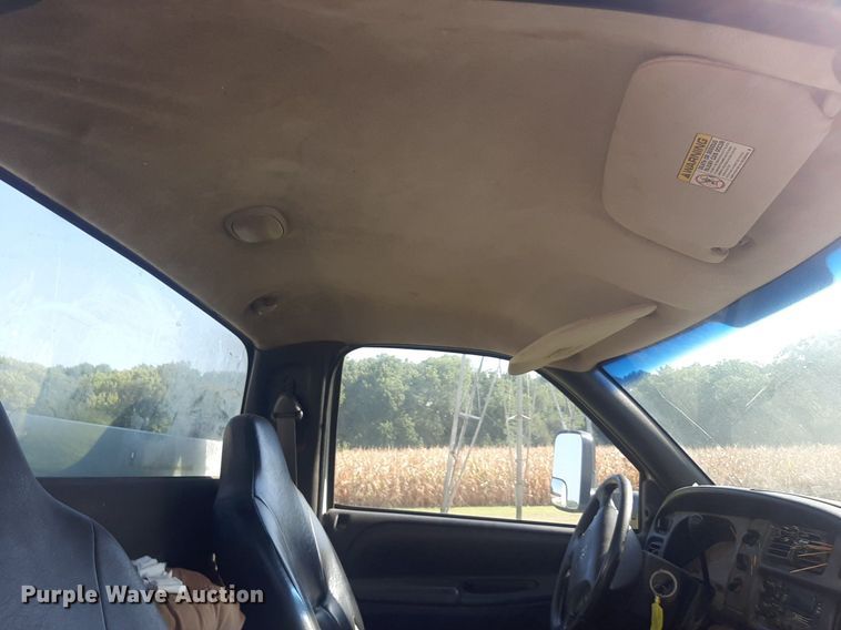 image for item DO3130 2001 Dodge Ram 3500  utility bed pickup truck