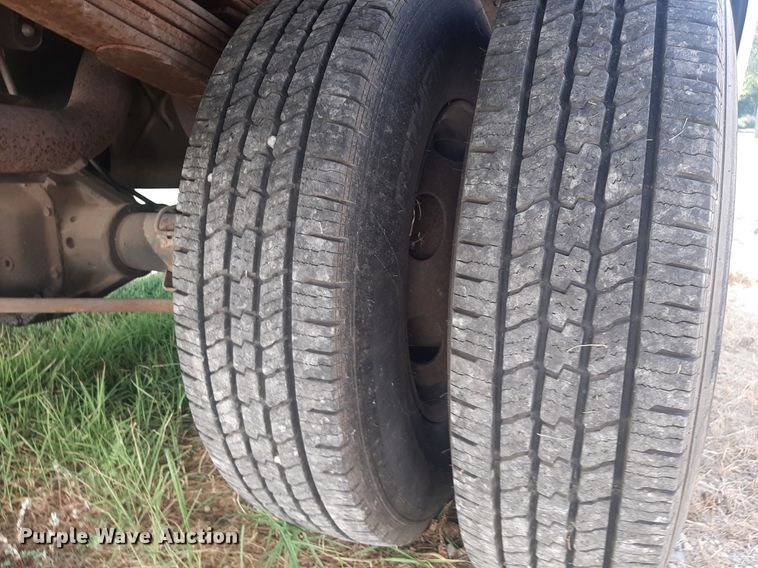 image for item DO3130 2001 Dodge Ram 3500  utility bed pickup truck