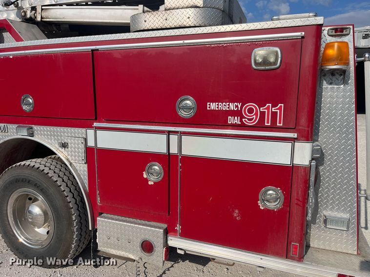image for item DP2062 1989 Federal Motors  ladder fire truck