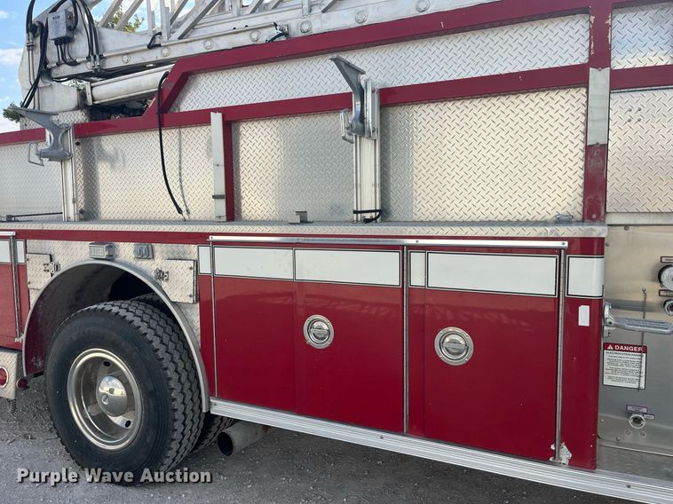 image for item DP2062 1989 Federal Motors  ladder fire truck