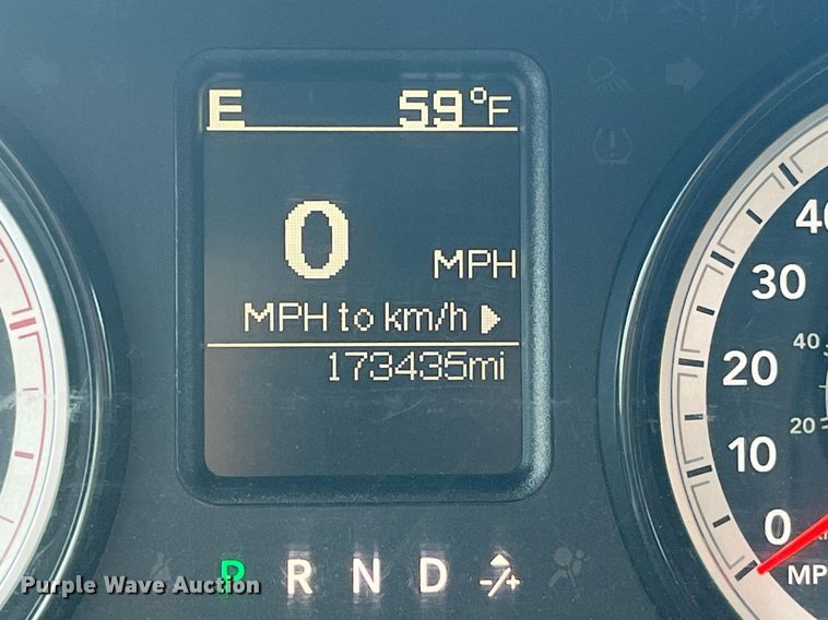 image for item DP2068 2016 Dodge Ram 5500 Heavy Duty  truck cab and chassis