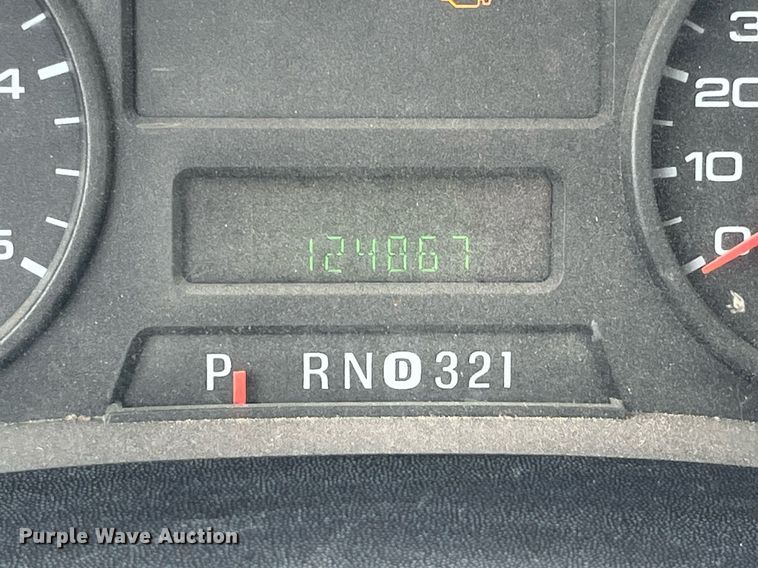 image for item DP2101 2006 Ford F450 Super Duty XL  flatbed truck