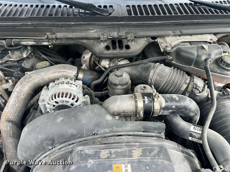 image for item DP2101 2006 Ford F450 Super Duty XL  flatbed truck