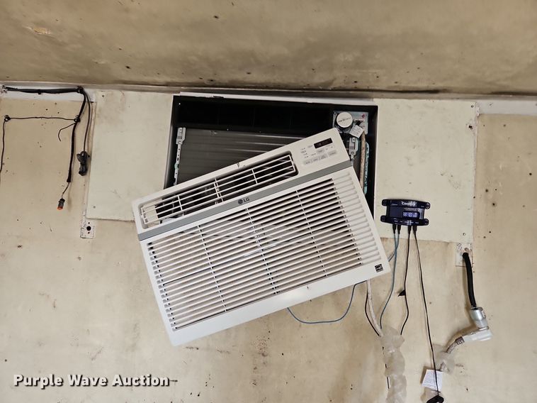 image for item DP2385 Johnson  box bed