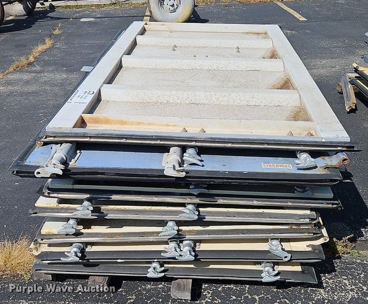 image for item DP2389 (18) shipping container doors