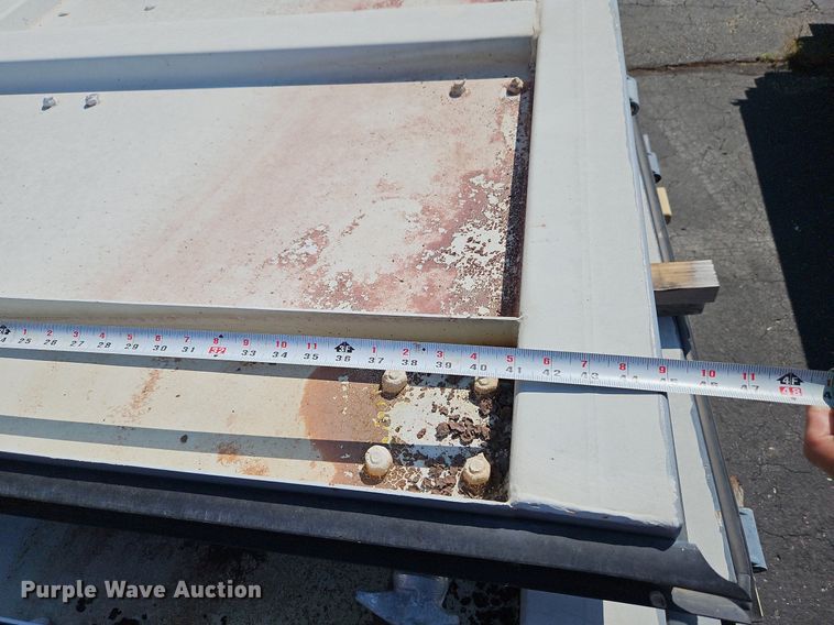 image for item DP2389 (18) shipping container doors