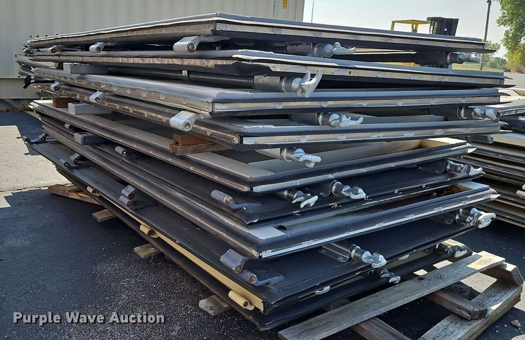 image for item DP2389 (18) shipping container doors