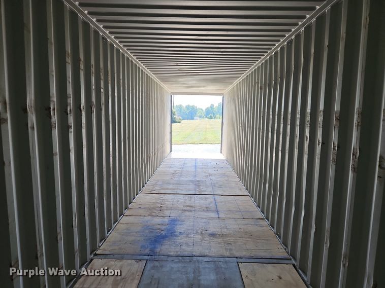 image for item DP2394 2021  40' L shipping container