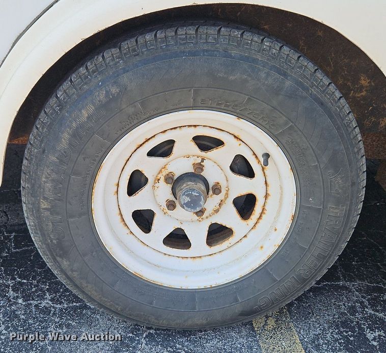 image for item DP2396 1989 Grantson Trailers  enclosed cargo trailer