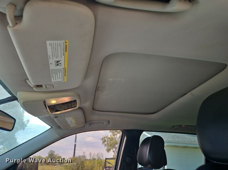 image for item DP2450 2012 Jeep Grand Cherokee Laredo  SUV