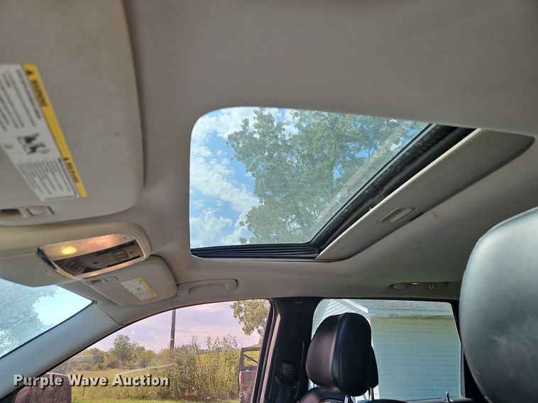 image for item DP2450 2012 Jeep Grand Cherokee Laredo  SUV