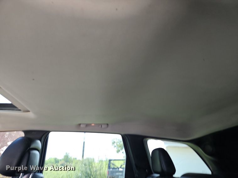 image for item DP2450 2012 Jeep Grand Cherokee Laredo  SUV