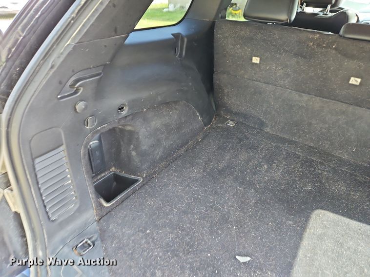 image for item DP2450 2012 Jeep Grand Cherokee Laredo  SUV