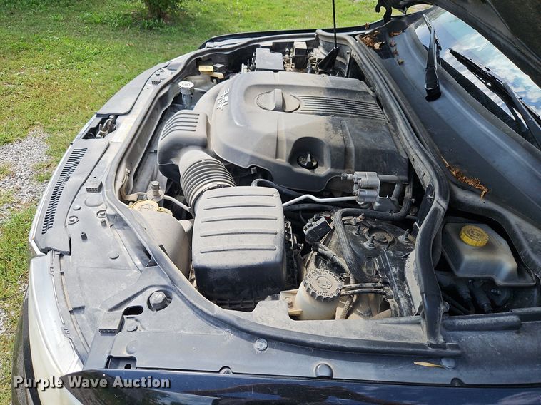 image for item DP2450 2012 Jeep Grand Cherokee Laredo  SUV