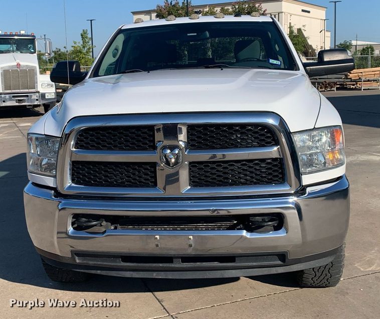 image for item DP8668 2015 Dodge Ram 2500HD  Crew Cab pickup truck