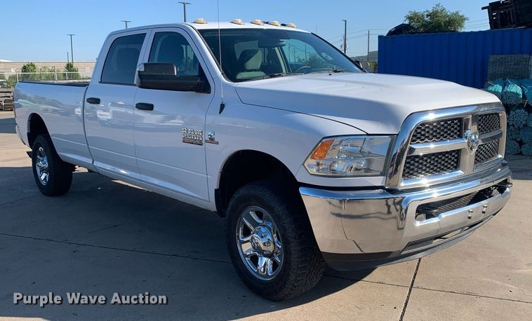 image for item DP8668 2015 Dodge Ram 2500HD  Crew Cab pickup truck