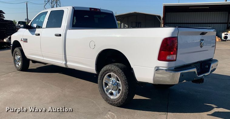 image for item DP8668 2015 Dodge Ram 2500HD  Crew Cab pickup truck
