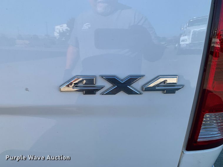 image for item DP8668 2015 Dodge Ram 2500HD  Crew Cab pickup truck