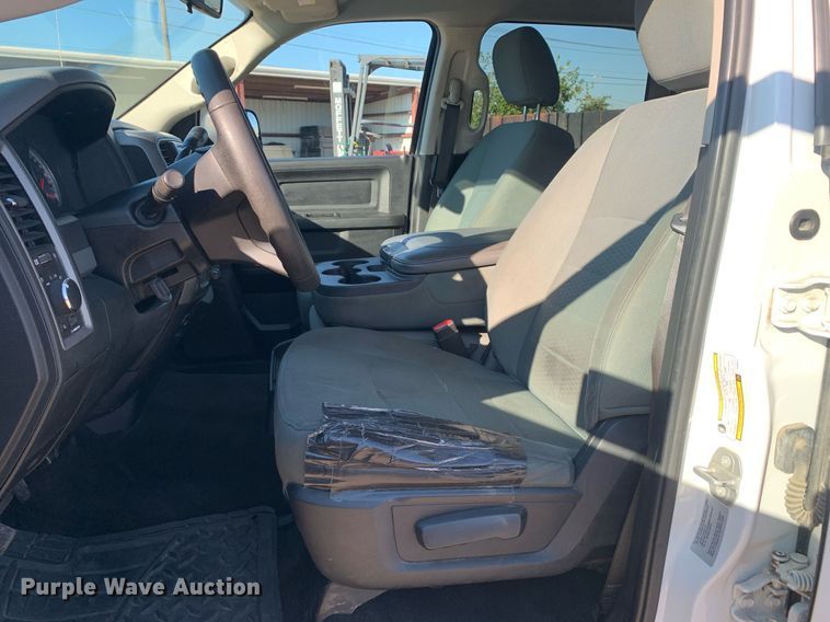 image for item DP8668 2015 Dodge Ram 2500HD  Crew Cab pickup truck