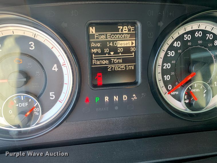 image for item DP8668 2015 Dodge Ram 2500HD  Crew Cab pickup truck