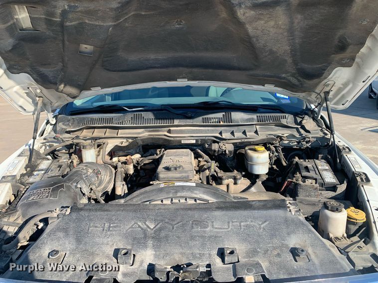 image for item DP8668 2015 Dodge Ram 2500HD  Crew Cab pickup truck