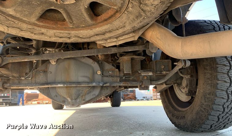 image for item DP8668 2015 Dodge Ram 2500HD  Crew Cab pickup truck