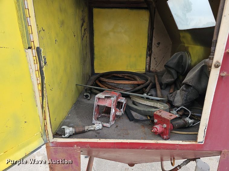 image for item DQ0222 Tools