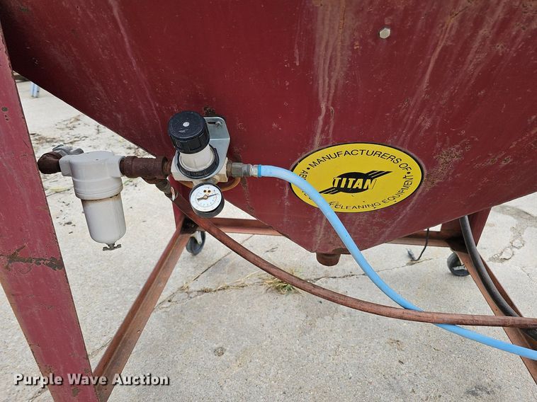 image for item DQ0222 Tools